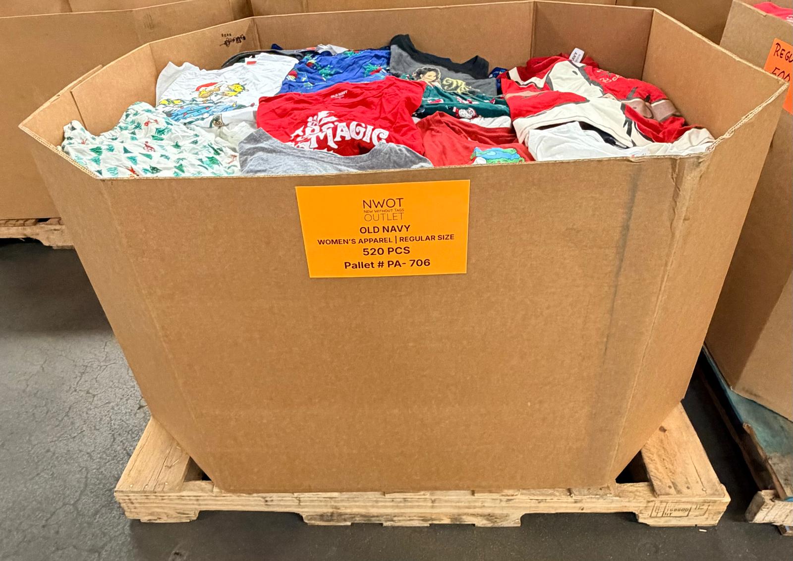 OLD NAVY | Assorted Women's Apparel | NWT | 520 Pieces | Pallet #PA-706