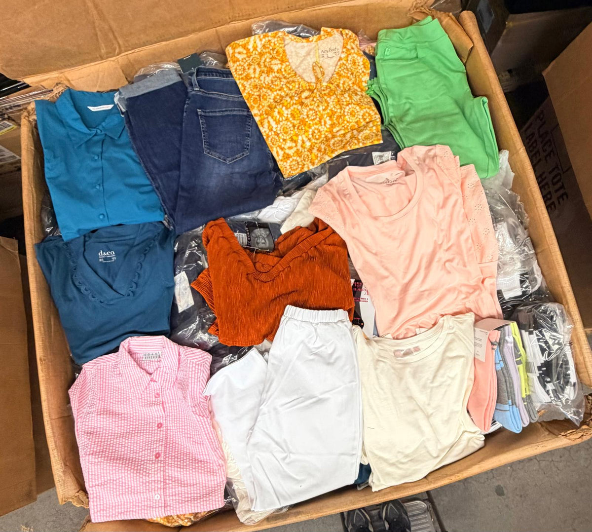QVC | Assorted Women's Apparel | NWT | 1050 Pieces | Pallet #PA-798