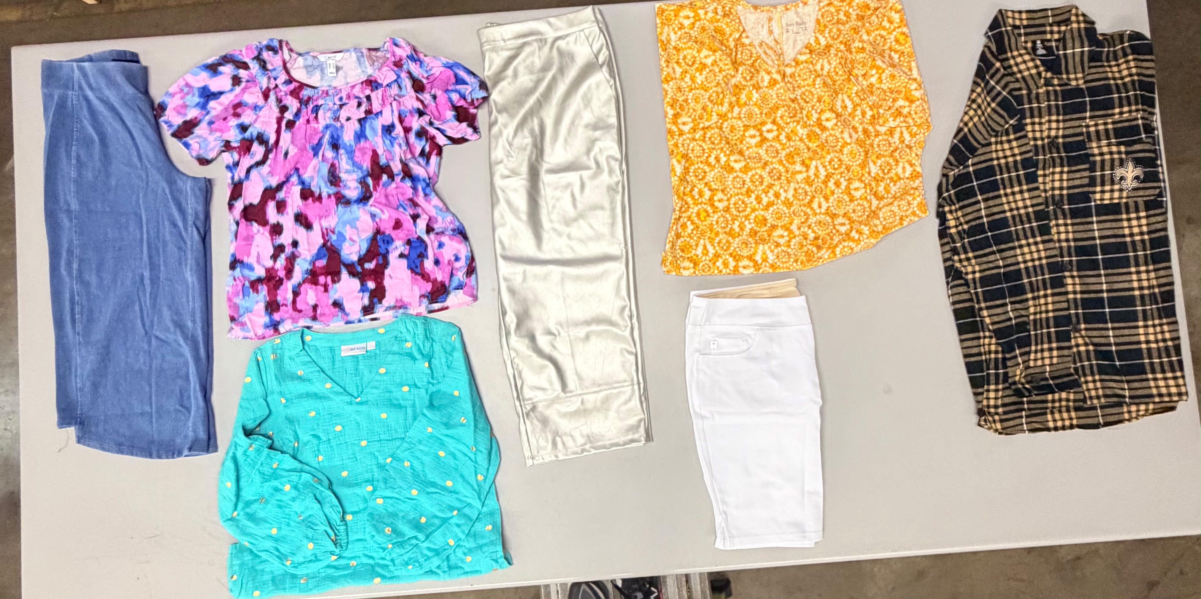 QVC APPAREL TRUCKLOAD #5 | Assorted Women's Apparel | NWT | 11877 (26 pallets) Pieces | Pallet #PA-677