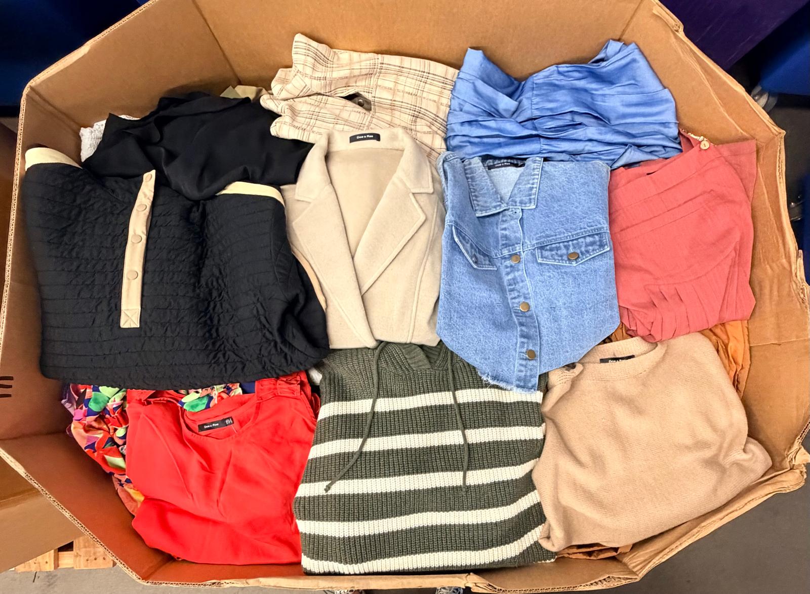 Doe & Rae | Assorted Women's Apparel | NWT | 300 Pieces | Pallet #PA-734