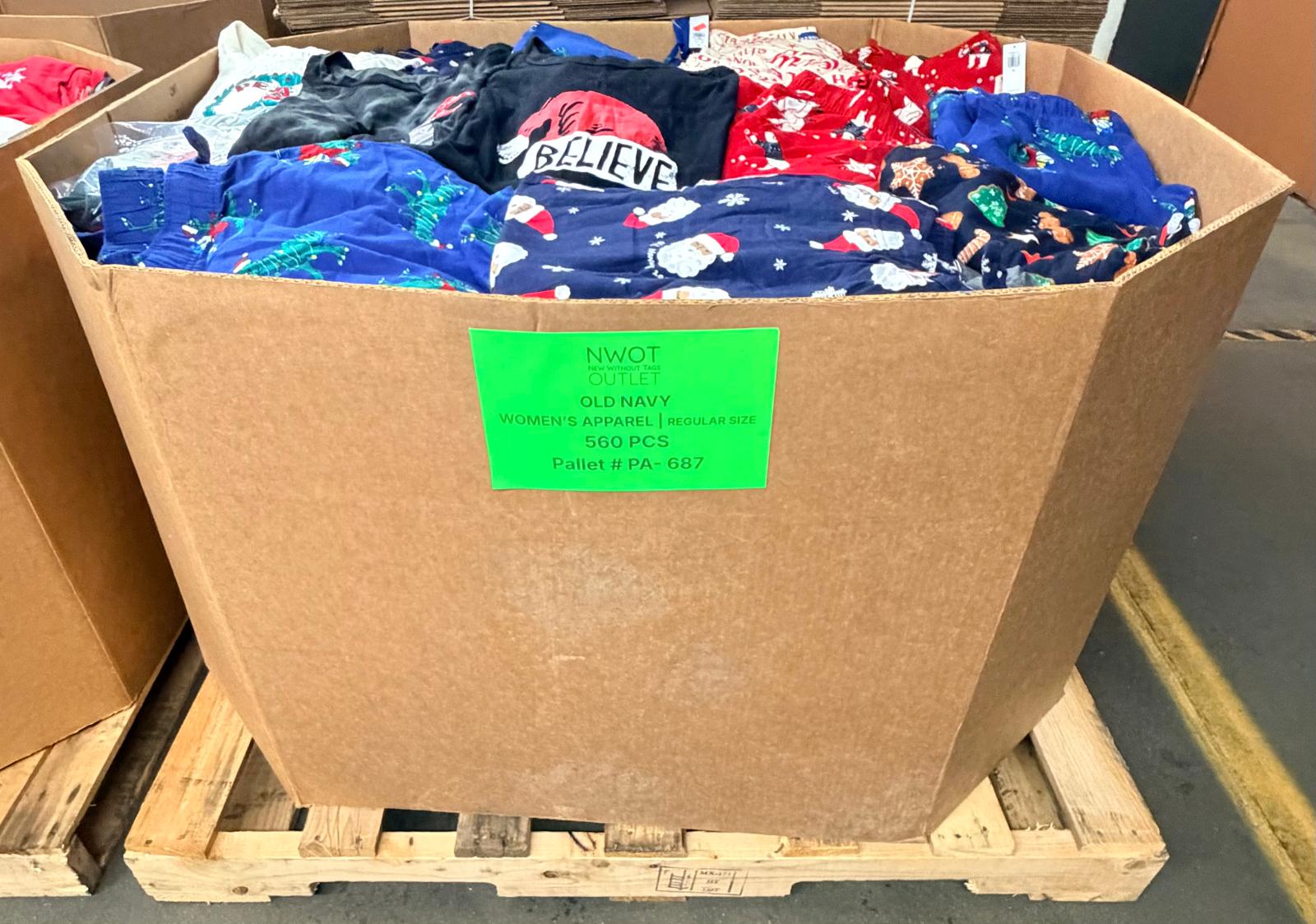 OLD NAVY | Assorted Women's Apparel | NWT | 560 Pieces | Pallet #PA-687