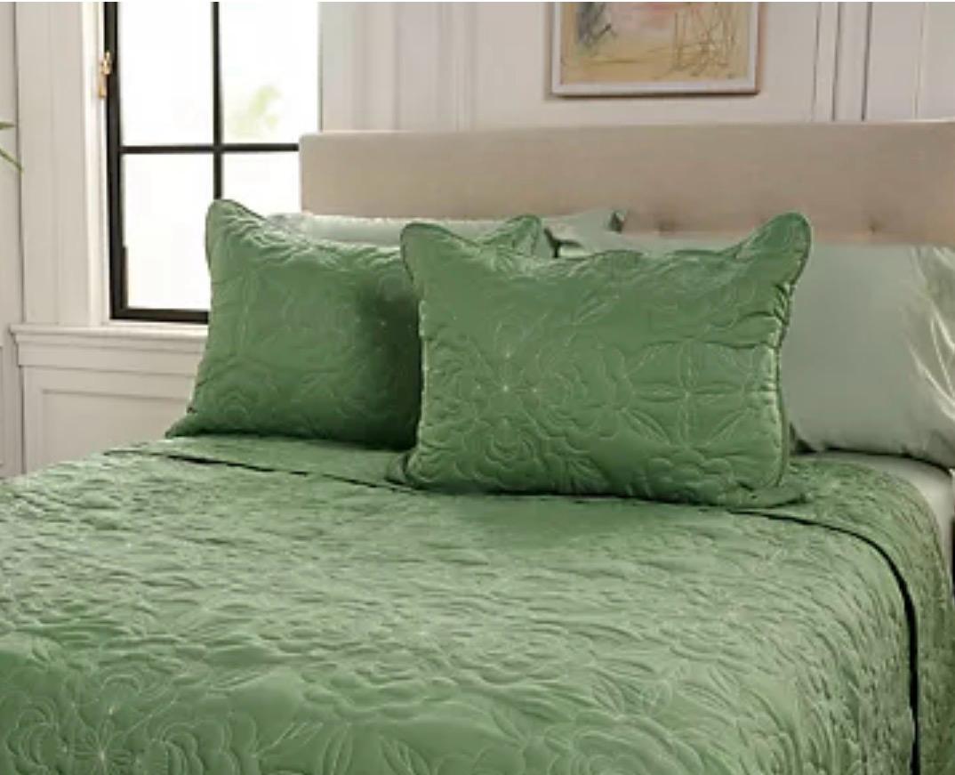 QVC HOME, KITCHEN & WELLNESS TRUCK 37 | Assorted Men's, Women's, Kid's General Merchandise | NWT | 1566 (26 Pallets) Pieces | TRUCKLOAD #TRK-17