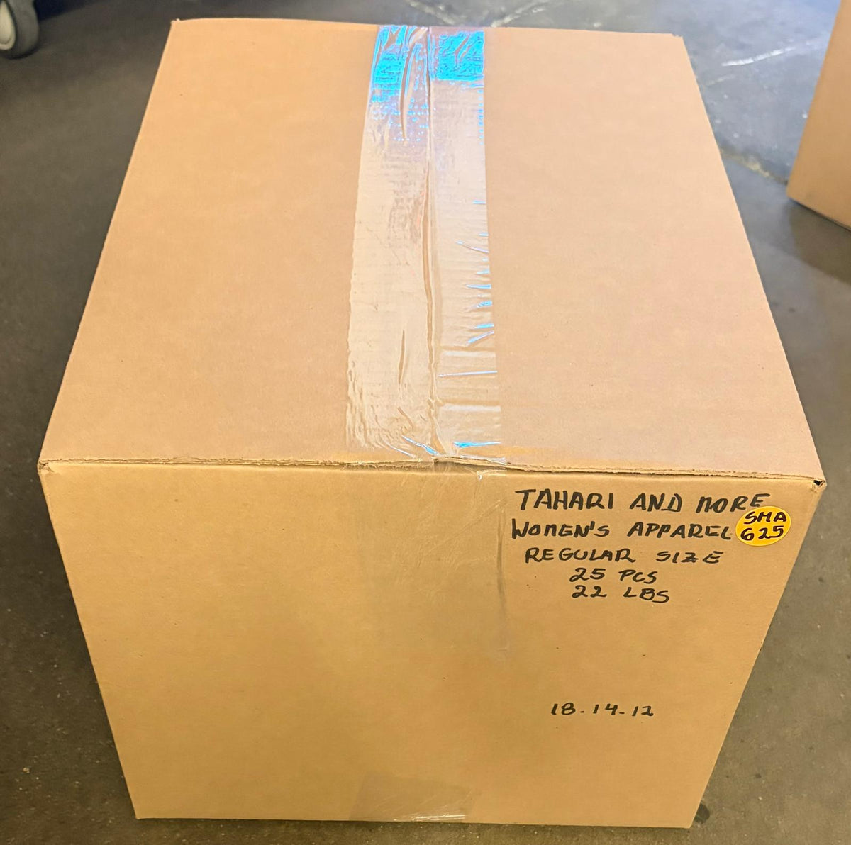 Tahari and More | Assorted Women's Apparel | NWT | 25 Pieces | Small Box #SMA-625
