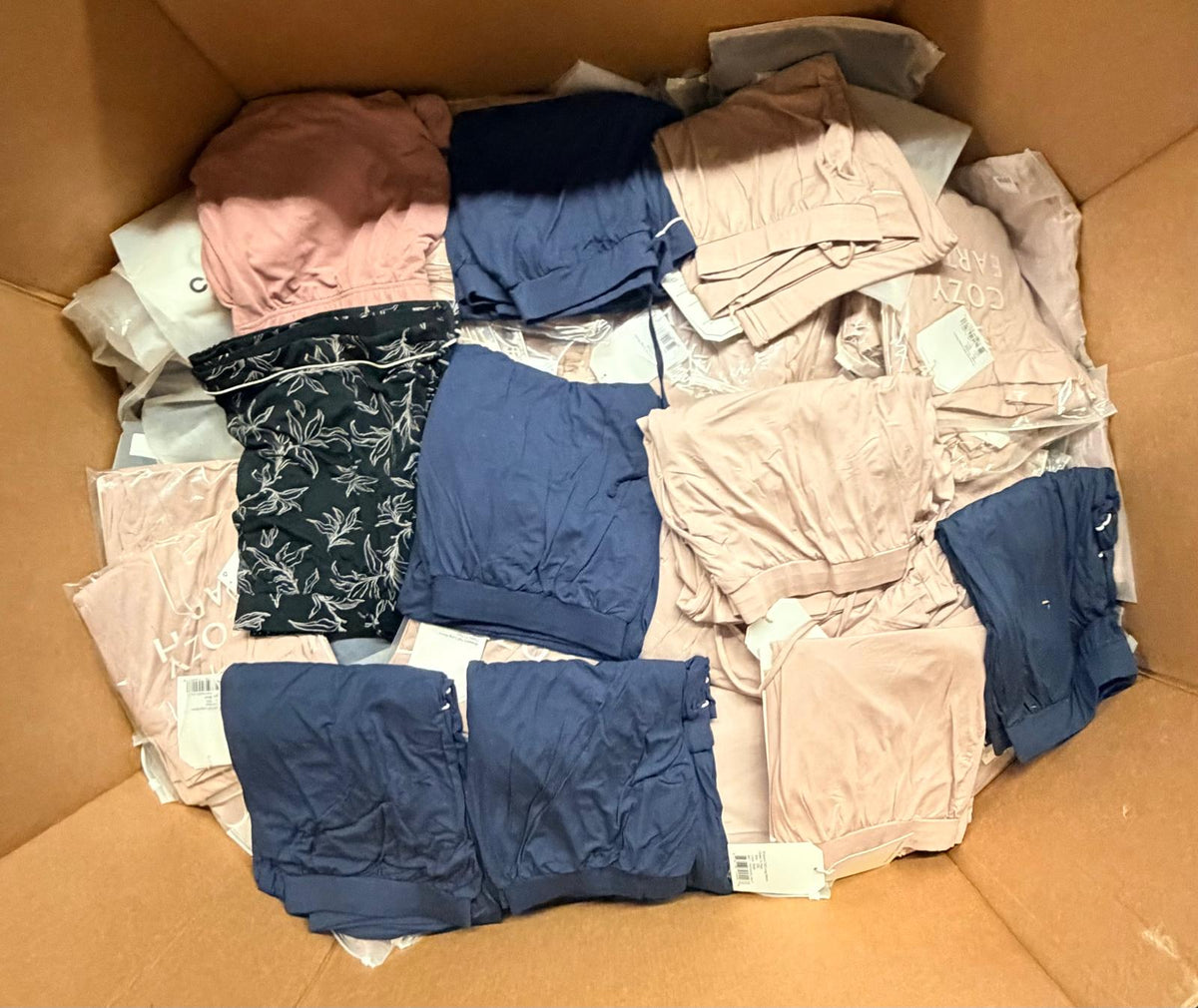 Cozy Earth | Assorted Women's Apparel | NWT | 250 Pieces | Pallet #PA-748