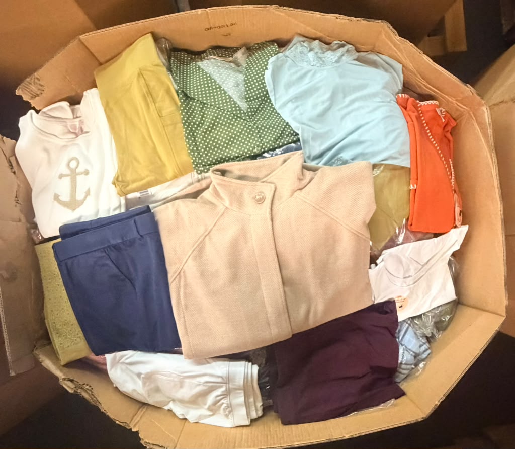 QVC MIXED WOMEN'S APPAREL BRANDS | Assorted Women's Apparel | NWT | 300 (38 pallets) Pieces | Pallet #PA-669