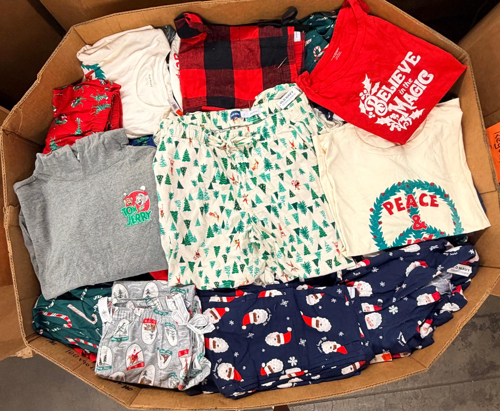OLD NAVY | Assorted Women's Apparel | NWT | 600 Pieces | Pallet #PA-708