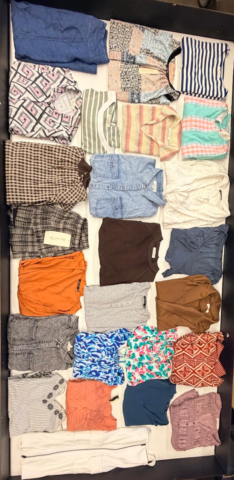DOE AND RAE | Assorted Women's Apparel | NWT | 25 Pieces | Small Box #SMA-613