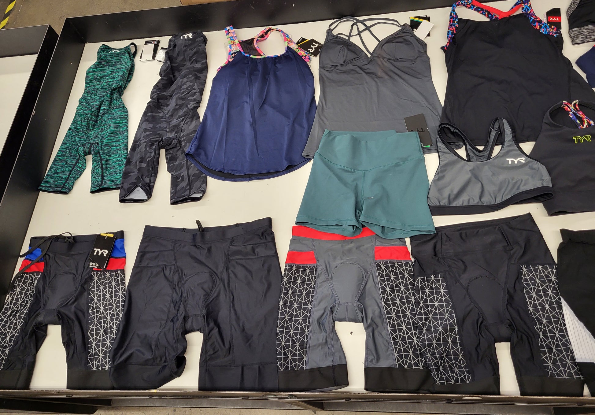 TYR SPORT WOMENS HIGH PERFORMANCE | Assorted Women's Apparel | NWT | 25 Pieces | Small Box #SMA 569