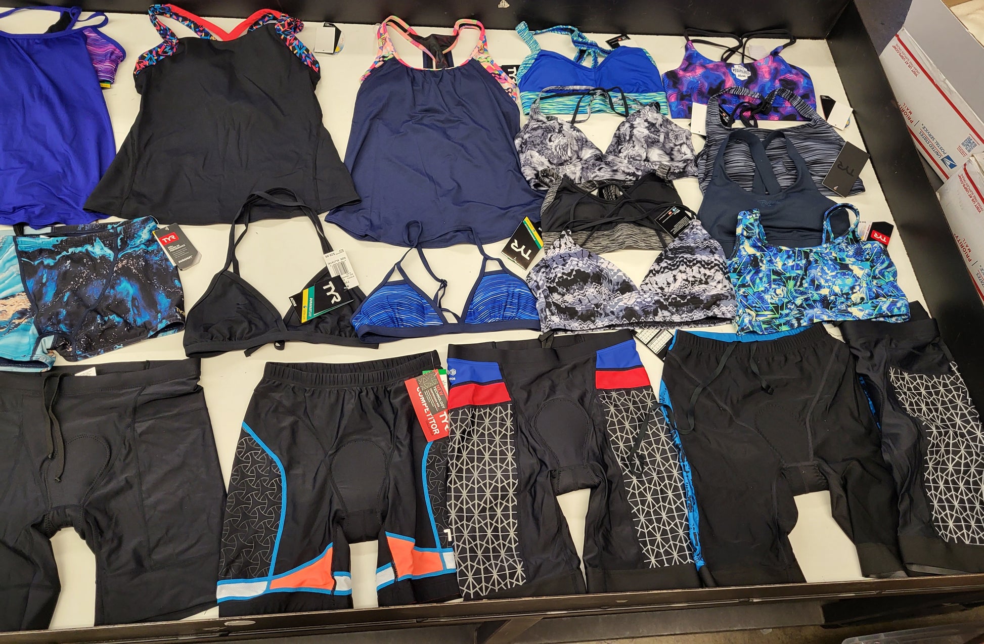 TYR SPORT WOMENS HIGH PERFORMANCE | Assorted Women's Apparel | NWT | 25 Pieces | Small Box #SMA 570