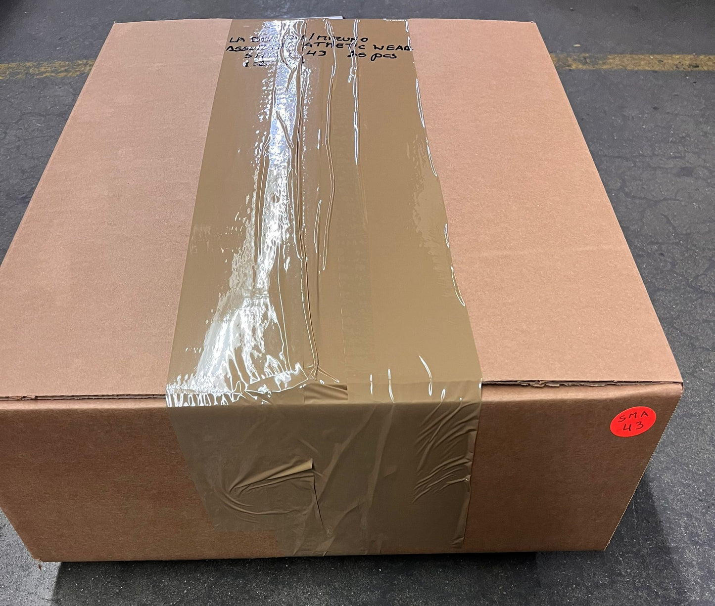 LA Brands | Mizuno | Assorted Athletic Apparel | 25 Pieces | Small Box #SMA-43