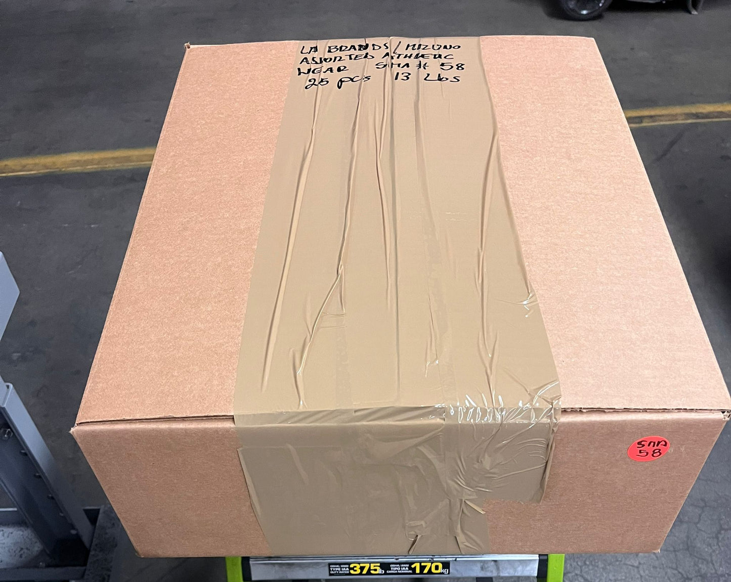 LA Brands | Mizuno | Assorted Athletic Apparel | 25 Pieces | Small Box #SMA-58