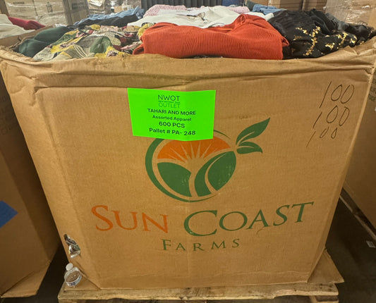 Tahari and more | Assorted  Apparel | 600 Pieces | New with Tag | Pallet #PA-248