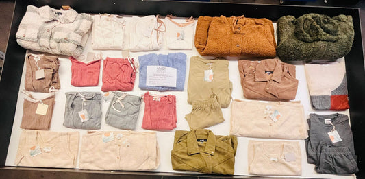 LA Fashion Brands |  Assorted Women's Apparel | 25 Pieces | Small Box #SMA-115