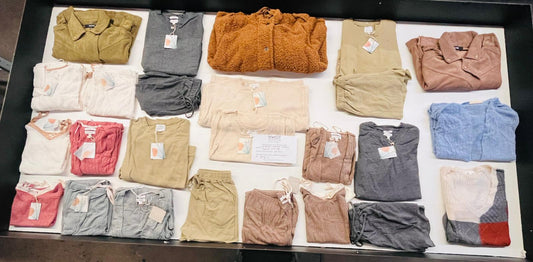 LA Fashion Brands |  Assorted Women's Apparel | 25 Pieces | Small Box #SMA-118