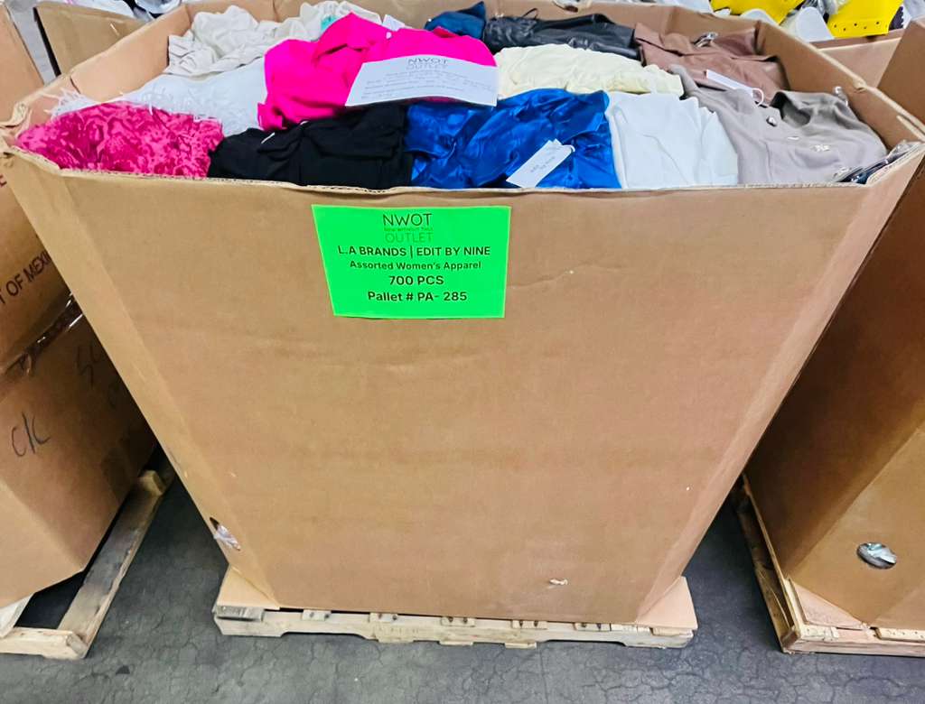 LA Brands | Edit by Nine | Assorted Apparel | 700 Pieces | Pallet #PA-285