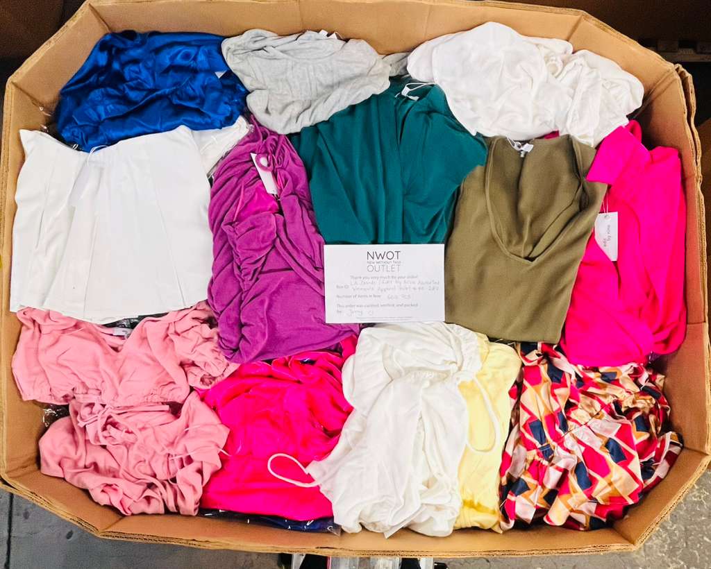 LA Brands | Edit by Nine | Assorted Apparel | 600 Pieces | Pallet #PA-287