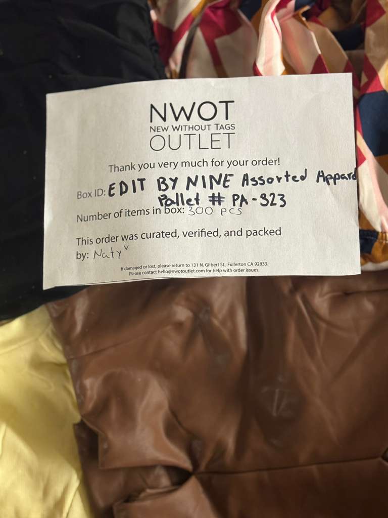 LA Brands | Edit by Nine | Assorted Apparel | 300 Pieces | Pallet #PA-323