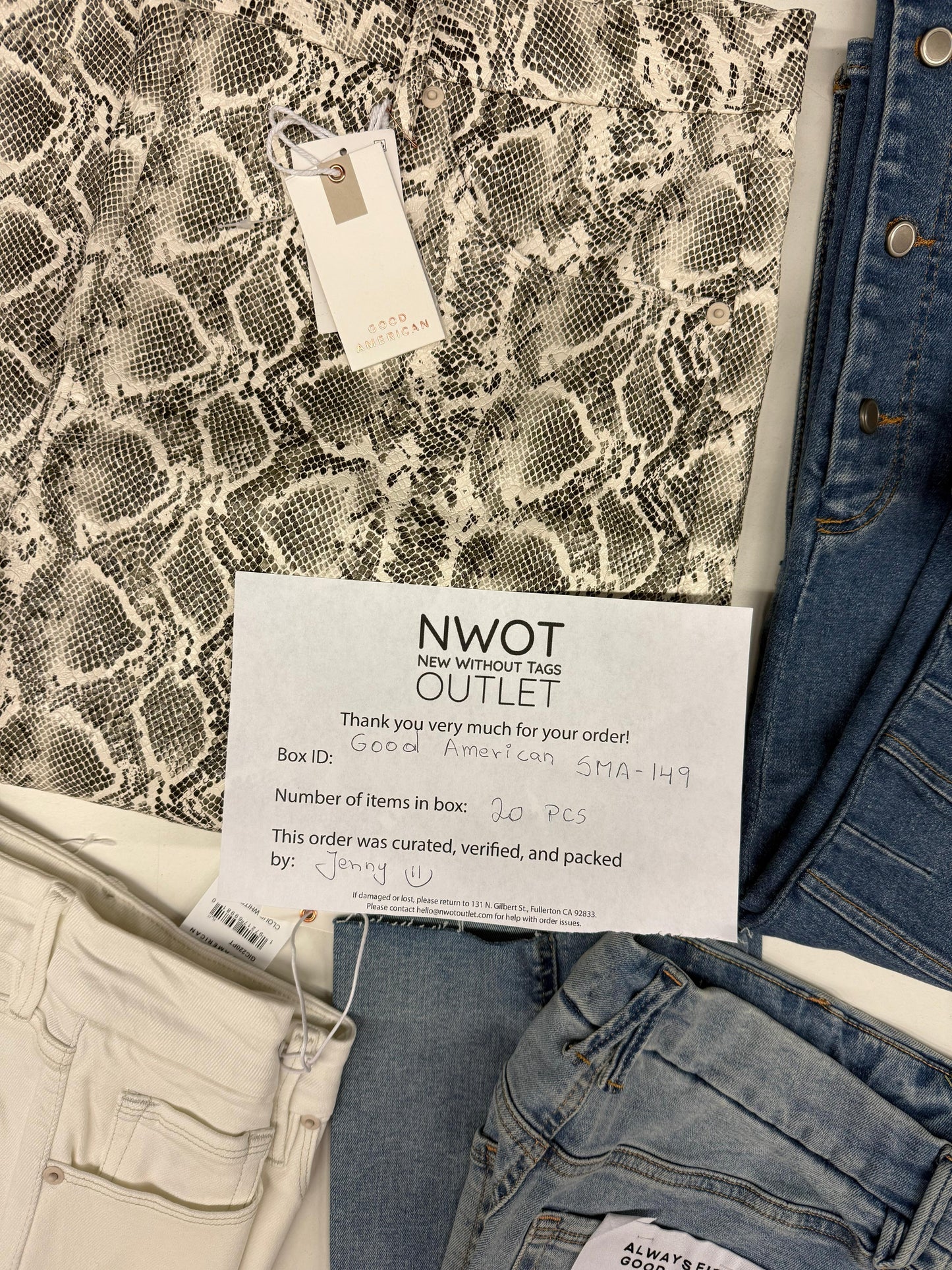 Good American | Assorted Women's Apparel | 20 Pieces | SMALL BOX # SMA-149