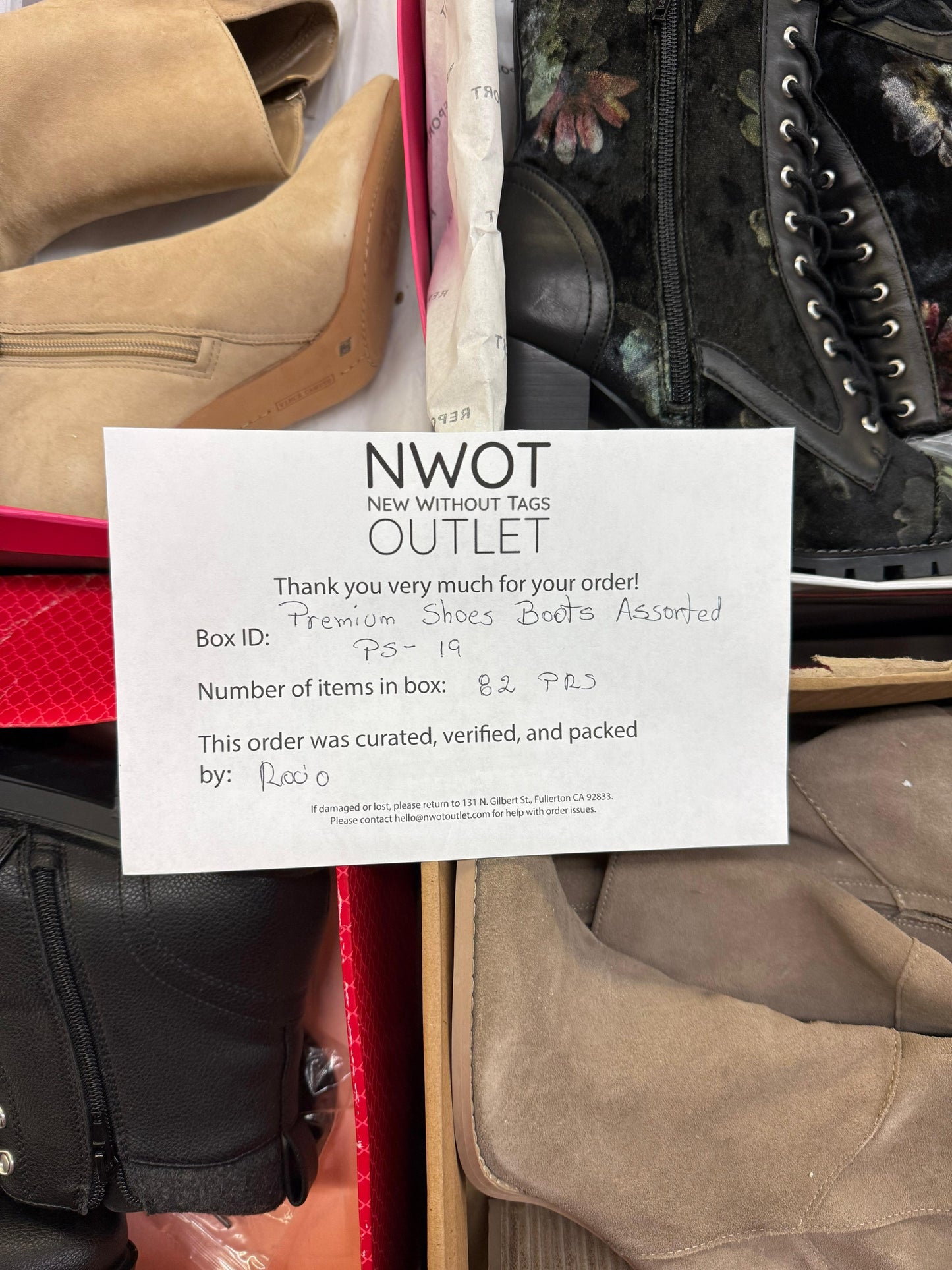 Premium Shoes | Boots Assorted  | 82 pairs | Pallets # PS-19