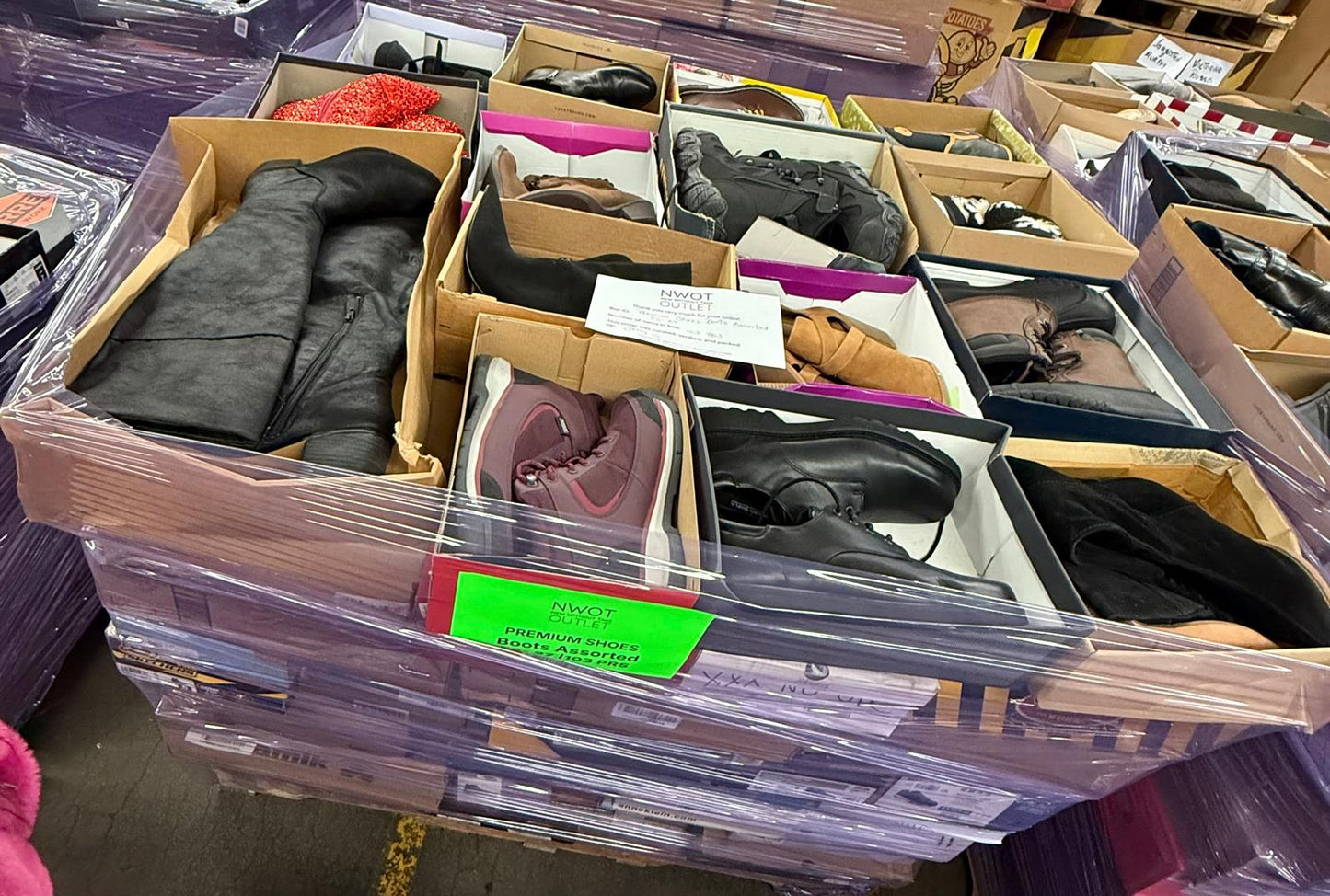 Premium Shoes | Boots Assorted  | 103 pairs | Pallets # PS-27