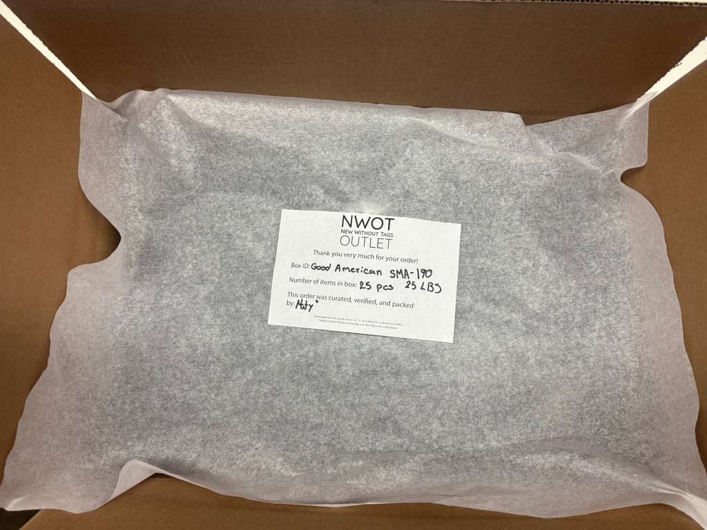 Good American | Assorted Women's Apparel | 25 Pieces | SMALL BOX # SMA-190