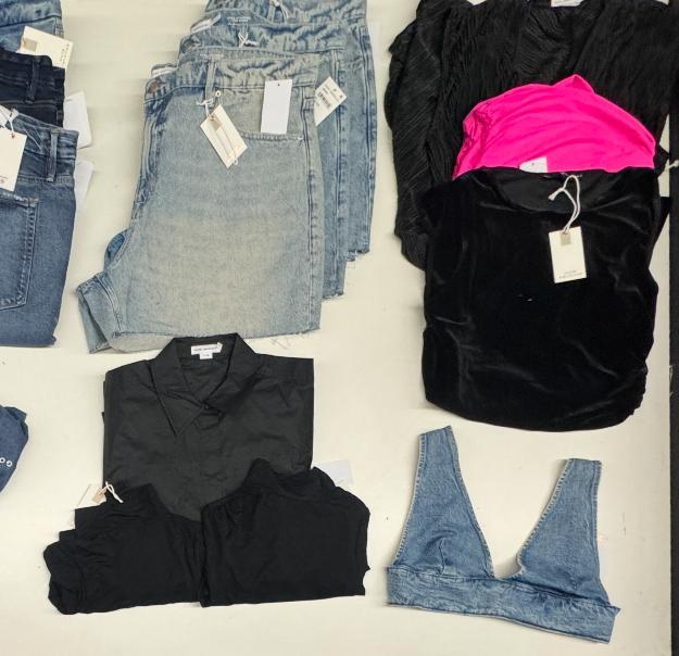 Good American | Assorted Women's Apparel | 25 Pieces | SMALL BOX # SMA-189