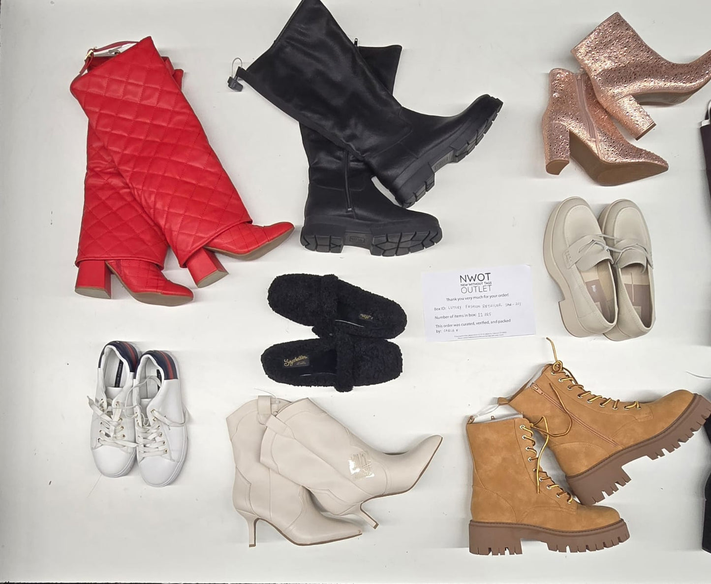 Luxury Fashion Retailer | Assorted Footwear | 12 pairs | Small Box# SMA-201