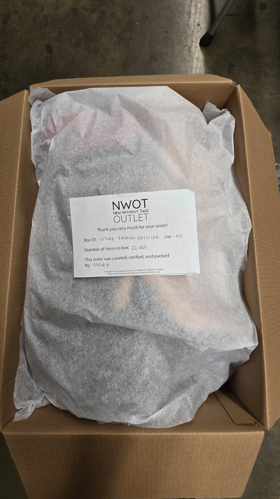 Luxury Fashion Retailer | Assorted Footwear | 12 pairs | Small Box# SMA-201