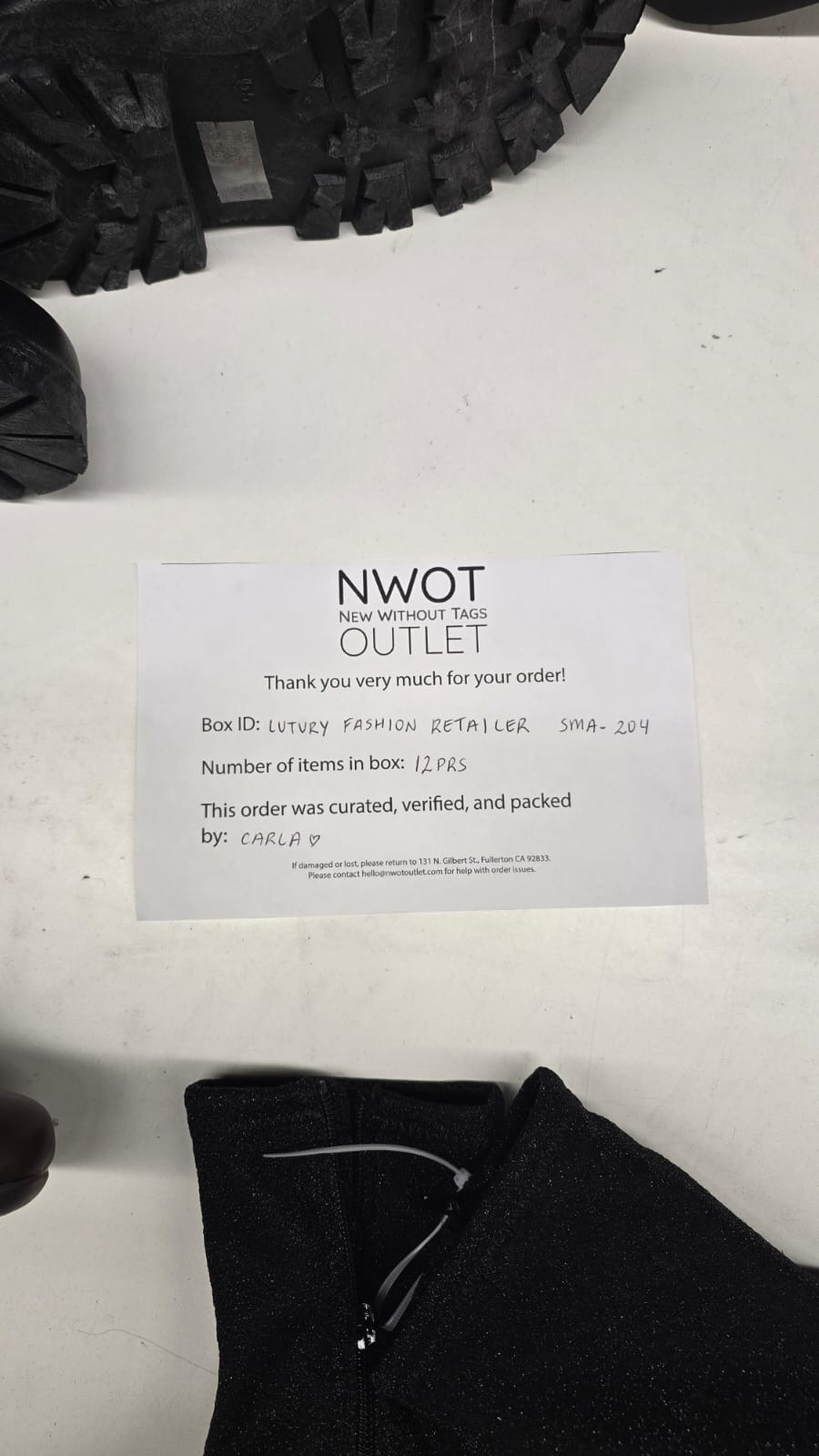 Luxury Fashion Retailer | Assorted Footwear | 12 pairs | Small Box# SMA-204