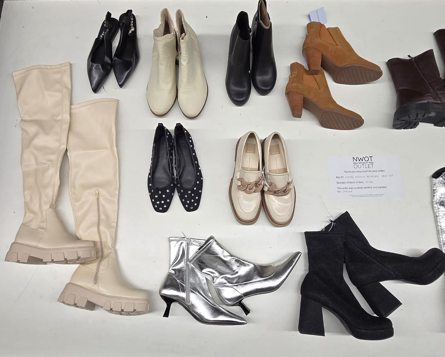 Luxury Fashion Retailer | Assorted Footwear | 12 pairs | Small Box# SMA-215