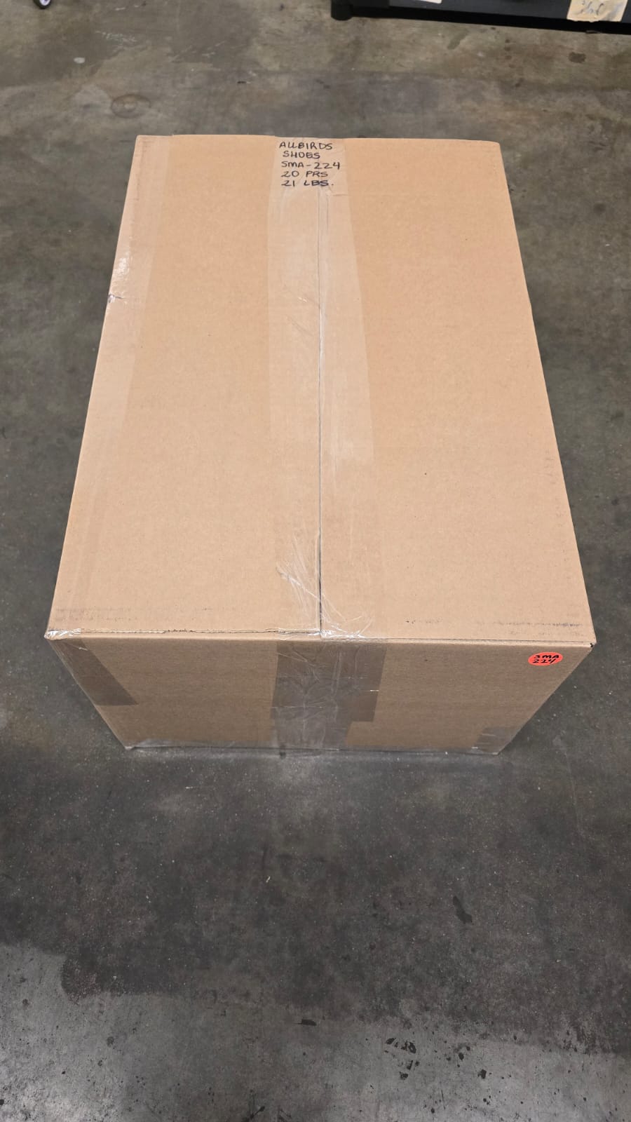 Allbirds Shoes | Assorted Footwear | 20 Pieces | Small Box# SMA-224