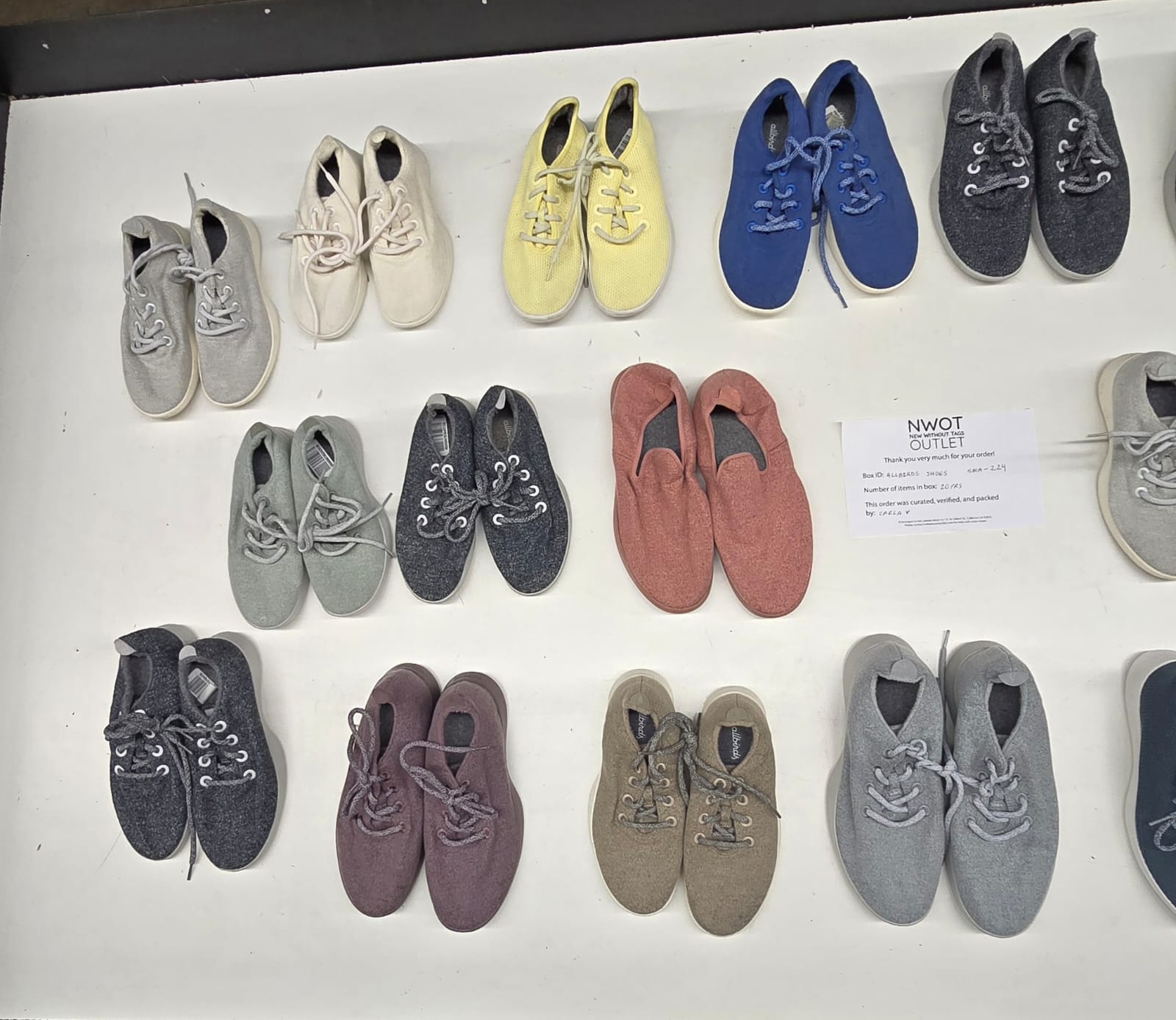 Allbirds Shoes | Assorted Footwear | 20 Pieces | Small Box# SMA-224