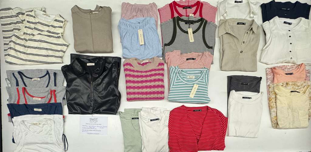 Doe And Rae | Women Assorted Apparel | 25 Pieces | Small Box# SMA-243