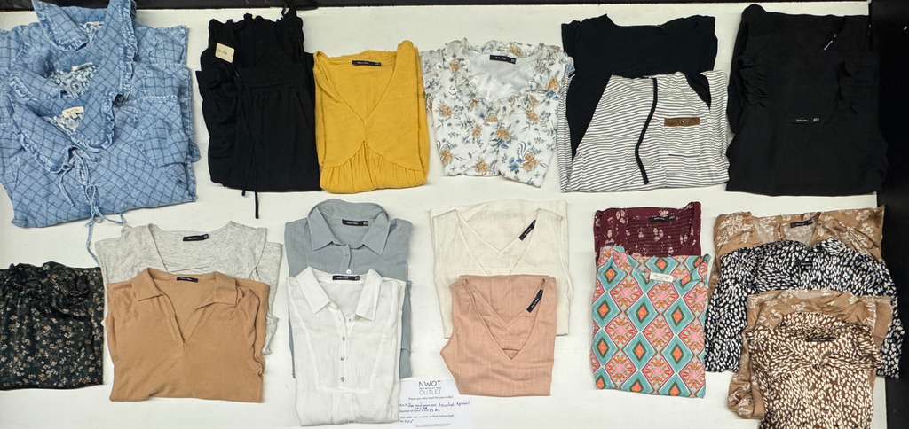 Doe And Rae | Women Assorted Apparel | 25 Pieces | Small Box# SMA-248