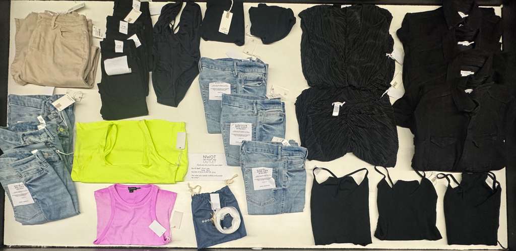 Good American | Assorted Women's Apparel | 25 Pieces | SMALL BOX # SMA-263