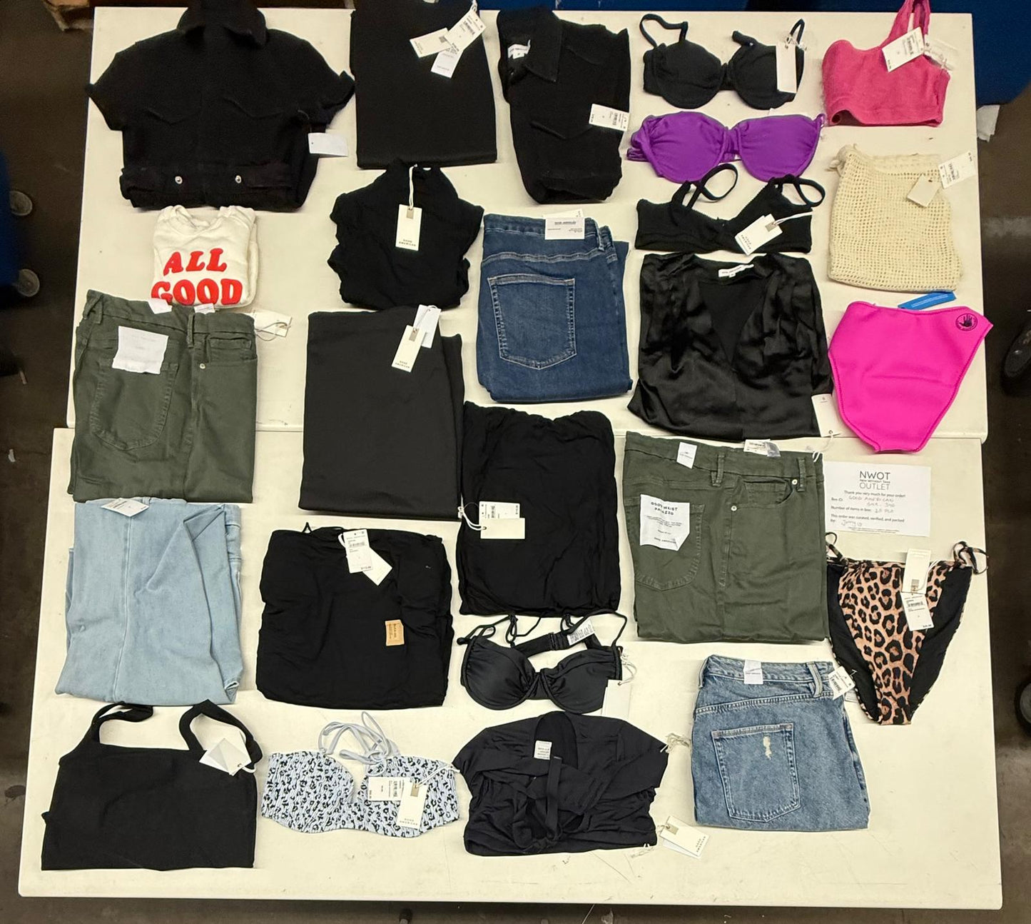 Good American | Assorted Women's Apparel | 25 Pieces | SMALL BOX # SMA-340