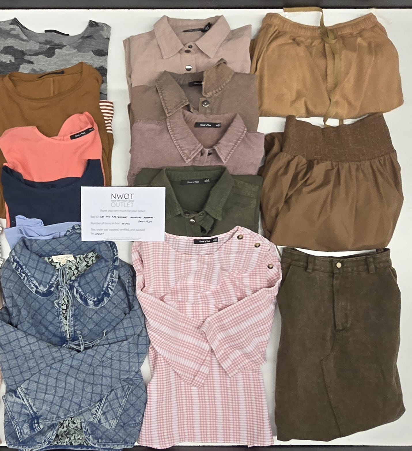 Doe And Rae | Women Assorted Apparel | 25 Pieces | Small Box# SMA-427