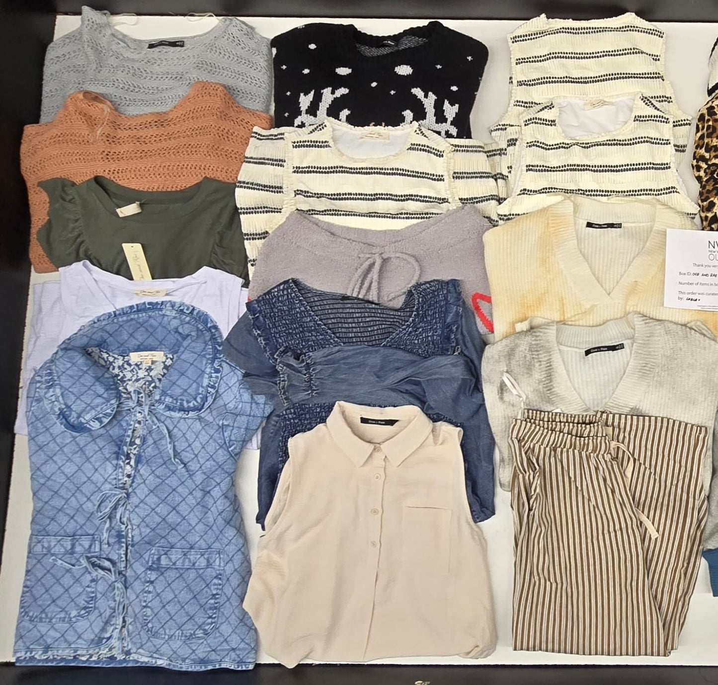 Doe And Rae | Women Assorted Apparel | 25 Pieces | Small Box# SMA-433