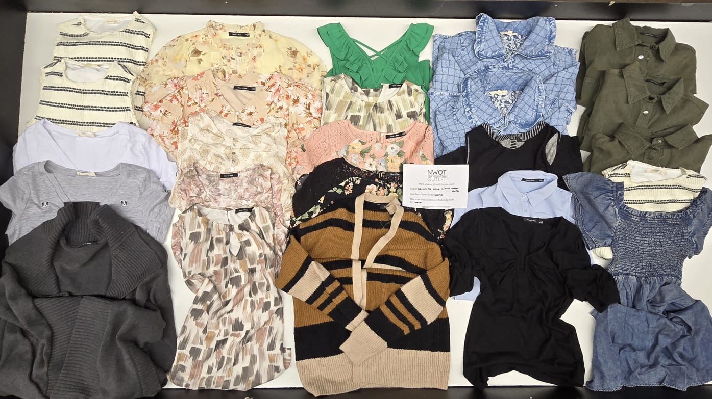 Doe And Rae | Women Assorted Apparel | 25 Pieces | Small Box# SMA-436