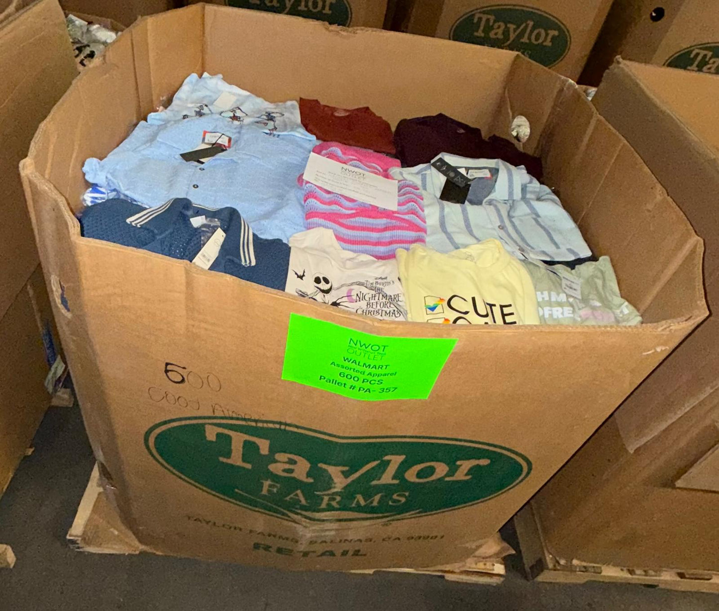 Walmart | Assorted  Apparel | 600 Pieces | Pallet #PA-357