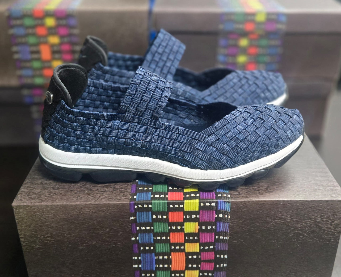 Bernie Mev Shoe Pallet | Assorted Footwear | 400 Pieces | Pallets