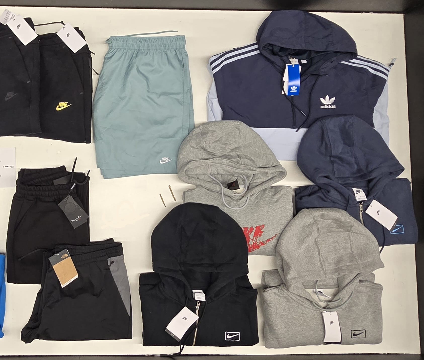 Athletic Outlet Sport | Assorted Athletic Apparel | 15 Pieces | Small Box #SMA-453