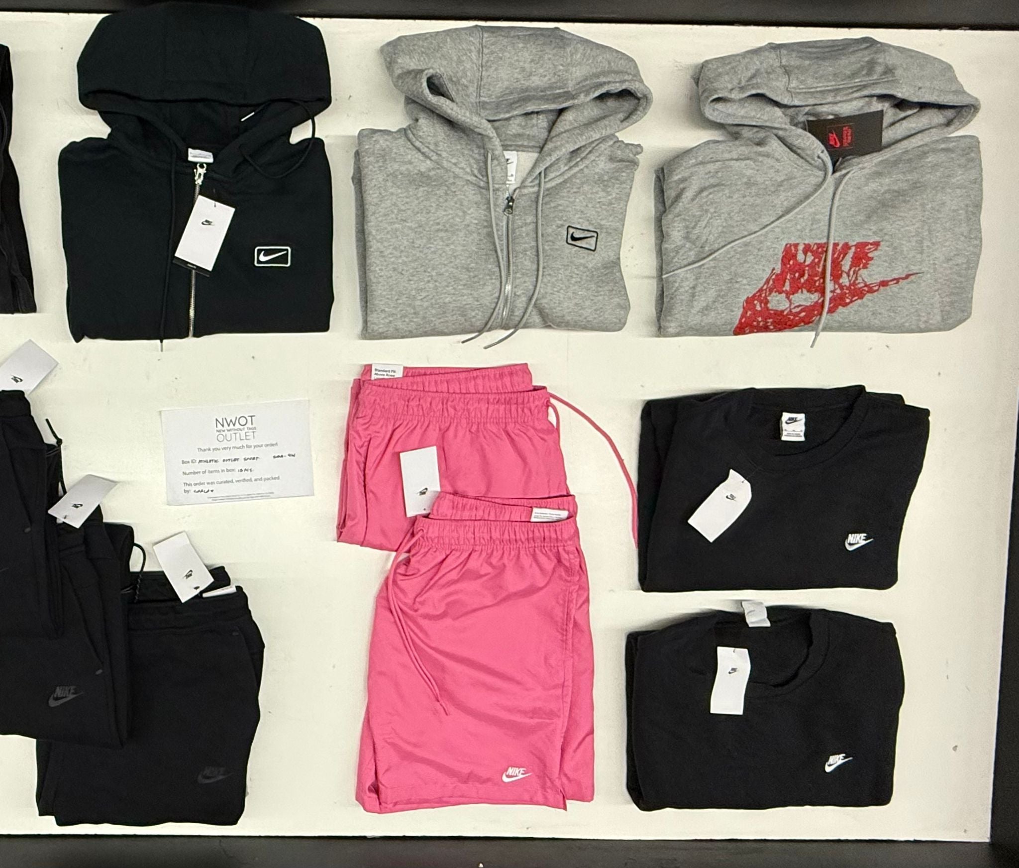 Athletic Outlet Sport | Assorted Athletic Apparel | 15 Pieces | Small Box #SMA-461