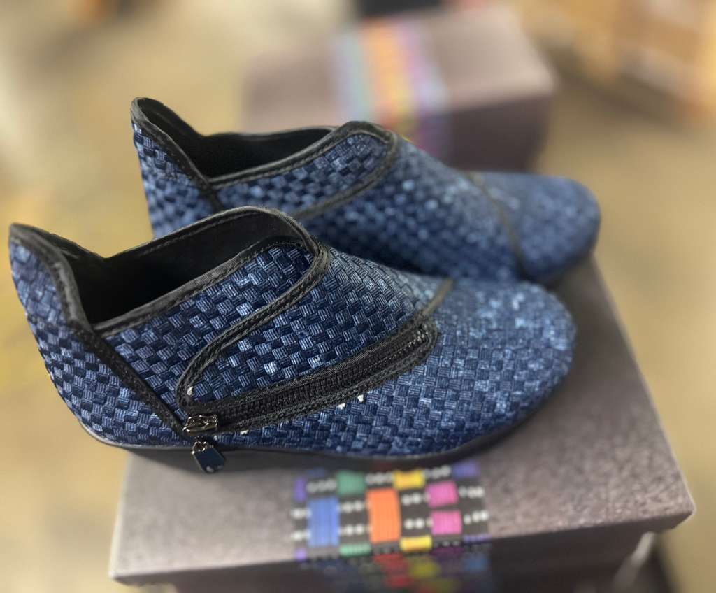 Bernie Mev Shoe Pallet | Assorted Footwear | 379 Pairs | Pallet# PS-47