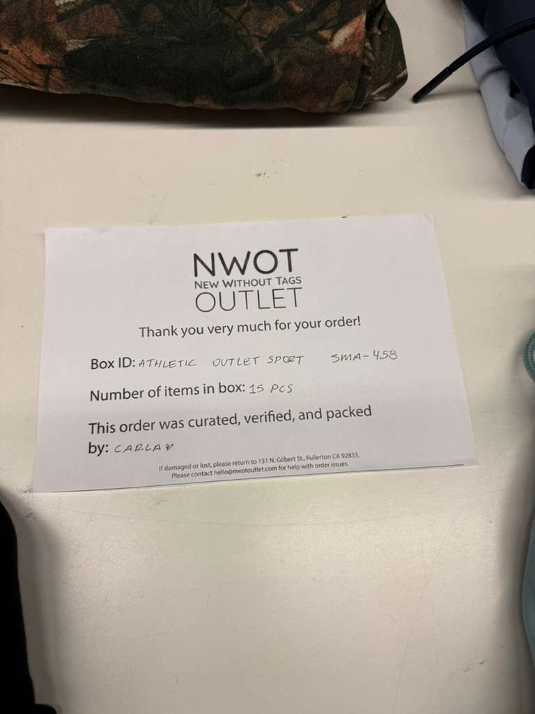 Athletic Outlet Sport | Assorted Athletic Apparel | 15 Pieces | Small Box #SMA-458