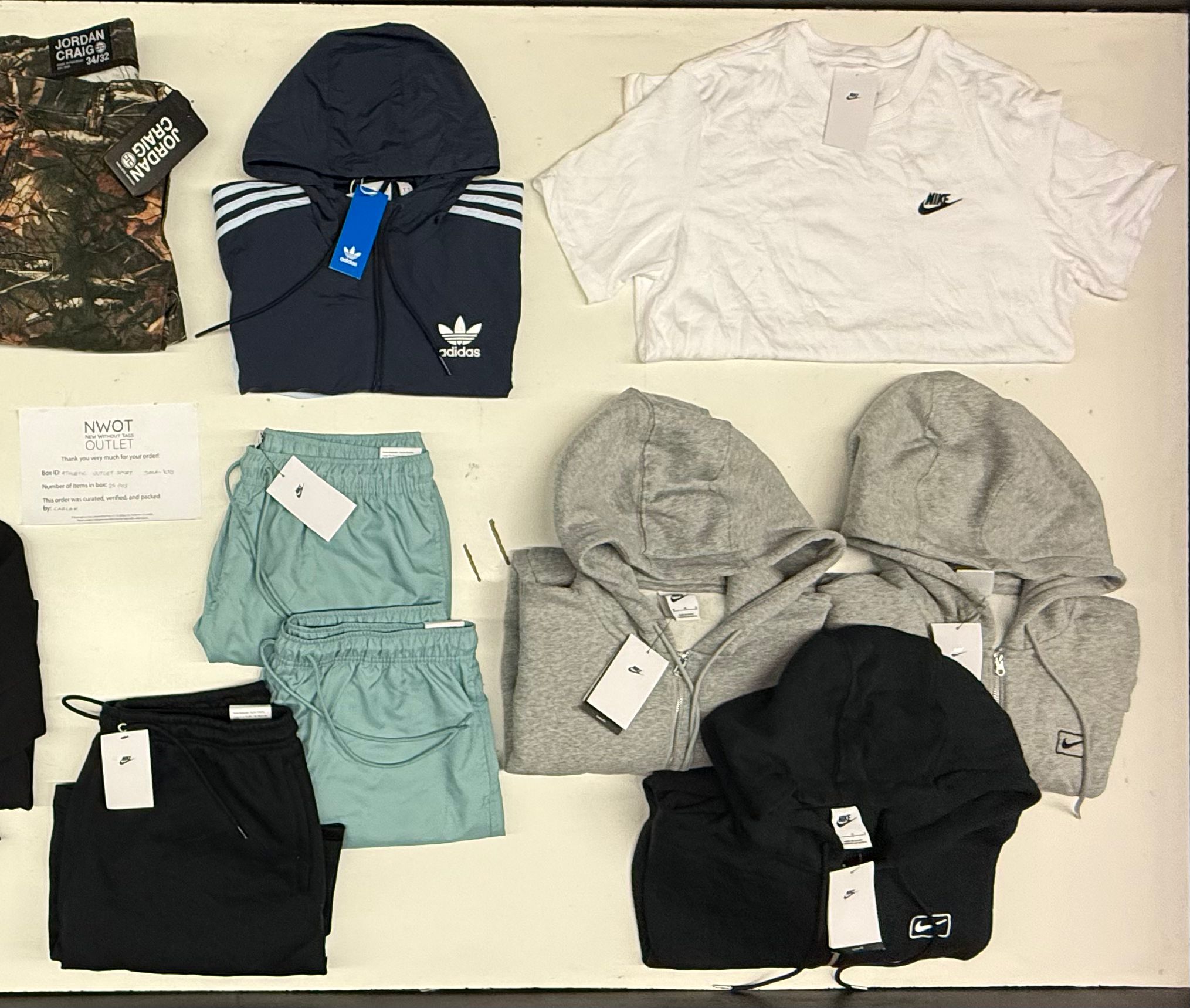 Athletic Outlet Sport | Assorted Athletic Apparel | 15 Pieces | Small Box #SMA-458