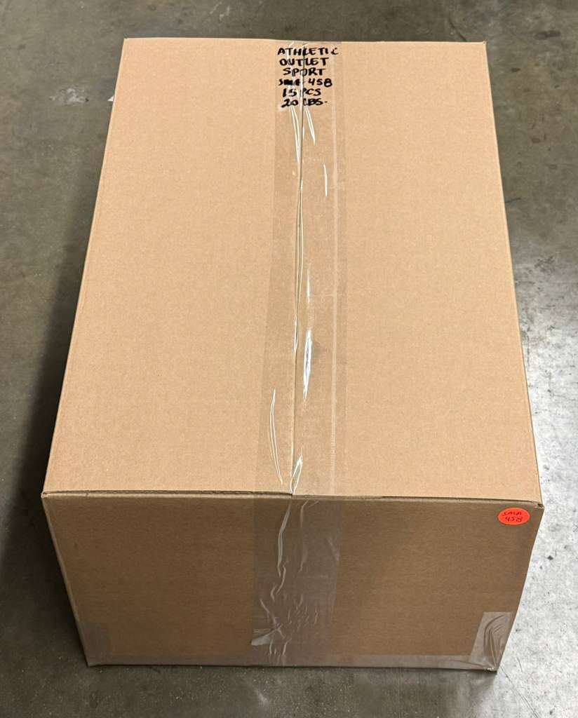 Athletic Outlet Sport | Assorted Athletic Apparel | 15 Pieces | Small Box #SMA-458