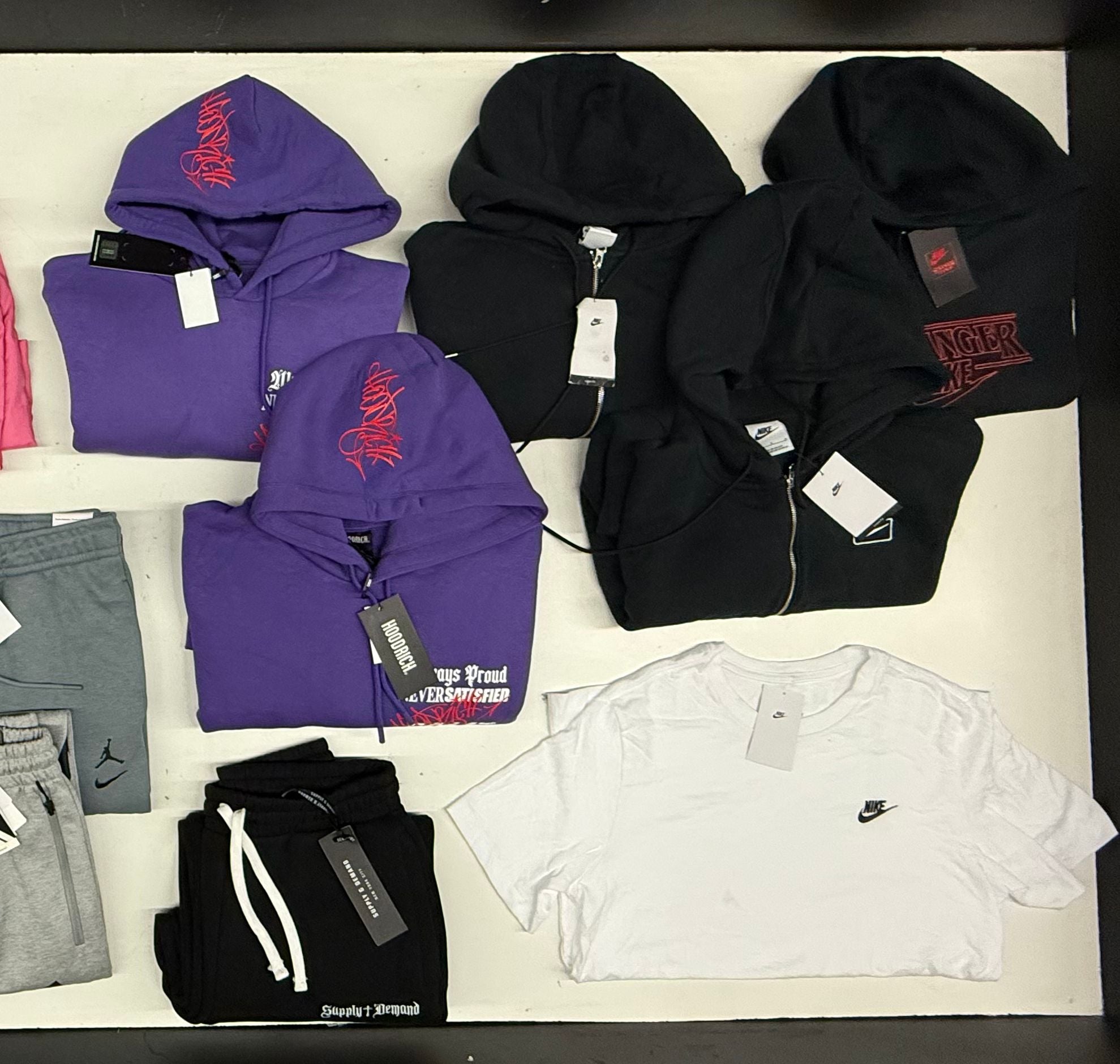 Athletic Outlet Sport | Assorted Athletic Apparel | 15 Pieces | Small Box #SMA-457