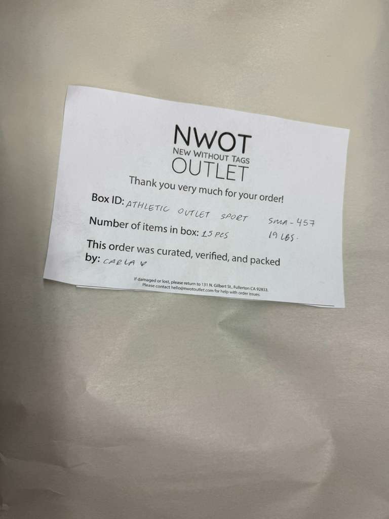 Athletic Outlet Sport | Assorted Athletic Apparel | 15 Pieces | Small Box #SMA-457