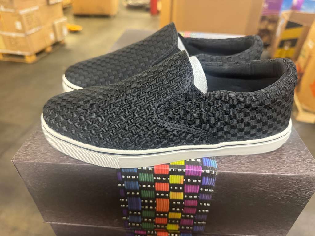 Bernie Mev Shoe Pallet | Assorted Footwear | 427 Pieces | Pallet# PS-52